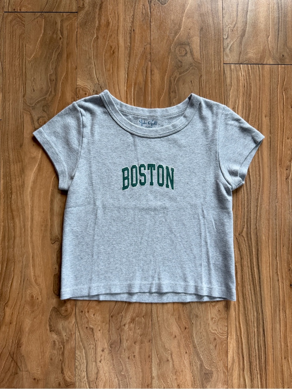 Brandy Melville Boston baby tee